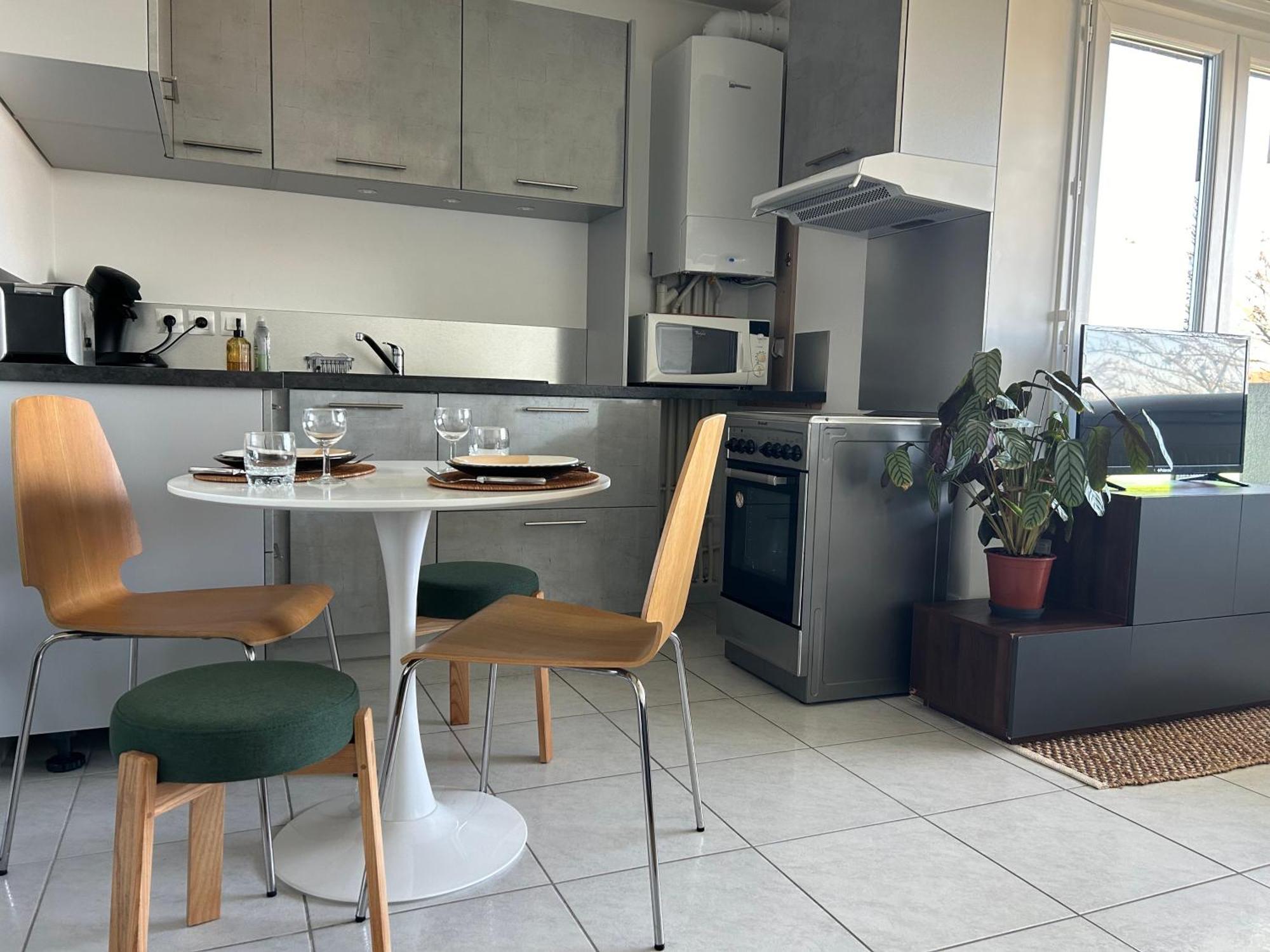 Appartement Jolie Vue Au Calme à Évian-les-Bains Extérieur photo
