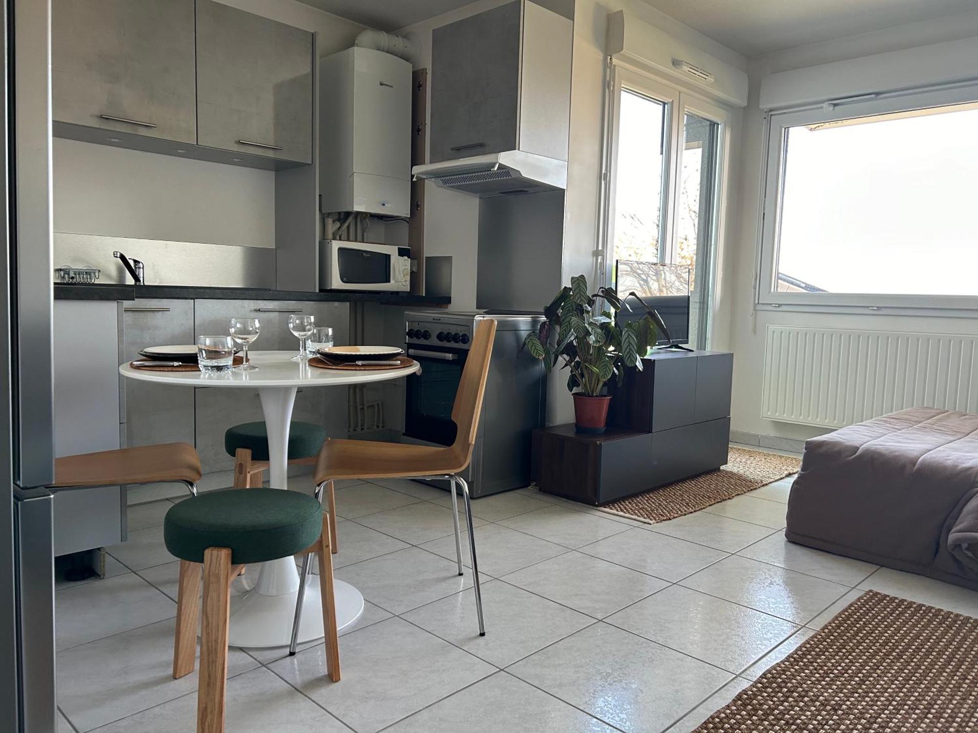 Appartement Jolie Vue Au Calme à Évian-les-Bains Extérieur photo